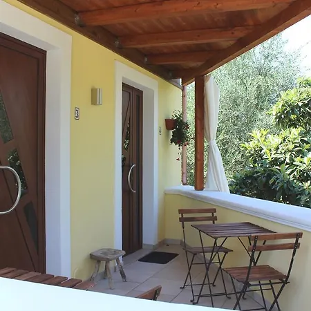 La Vigna ベッド・アンド・ブレックファスト ペスキチ