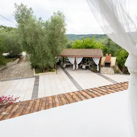 ベッド・アンド・ブレックファスト La Vigna 3*